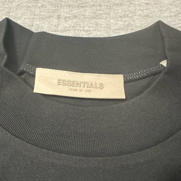 Essentials Fear of God Men's Stretch Limo Short Sleeve T-Shirt - Picture 4 of 11